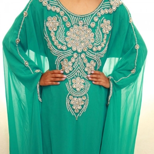 abaya-verte-dentelle-pas-cher