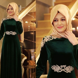 abaya-verte-velours-soie