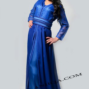 takchita-bleu-ornee
