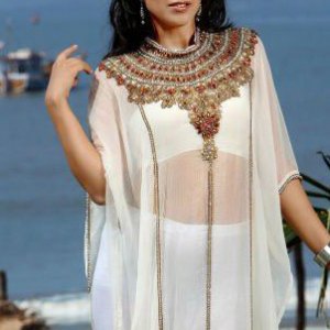 faracha dubai blanche