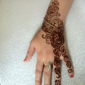 tatouage-henne-montpellier