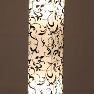 lampe-orientale-sur-pied-moderne