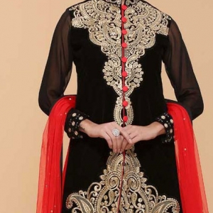 lehenga-choli-rouge-noir