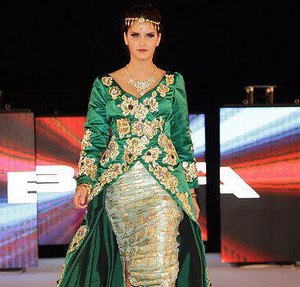 karakou-perle-strass