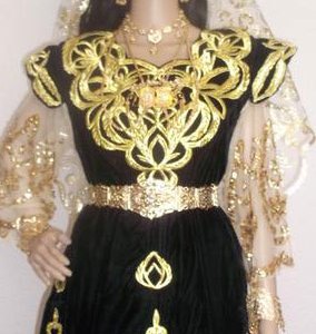 robe-constantinoise-noire