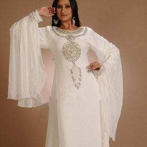 robe-dubai-luxe-pas-cher