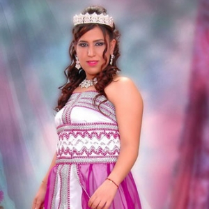 robe-kabyle-rose-mousseline-de-soie