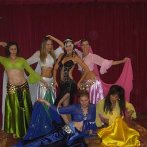 danse-orientale-groupe