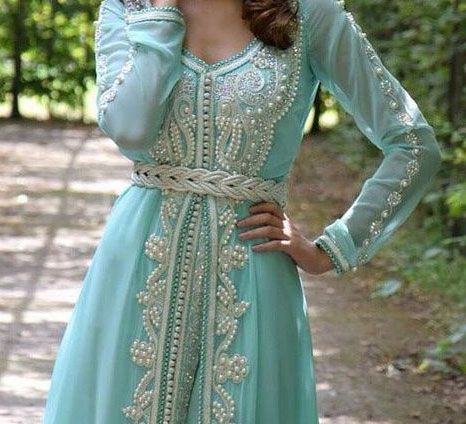 perlage caftan vert