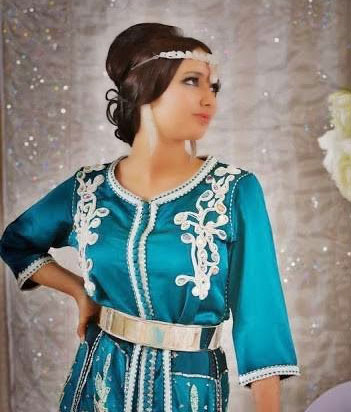 caftan perlé strass bleu